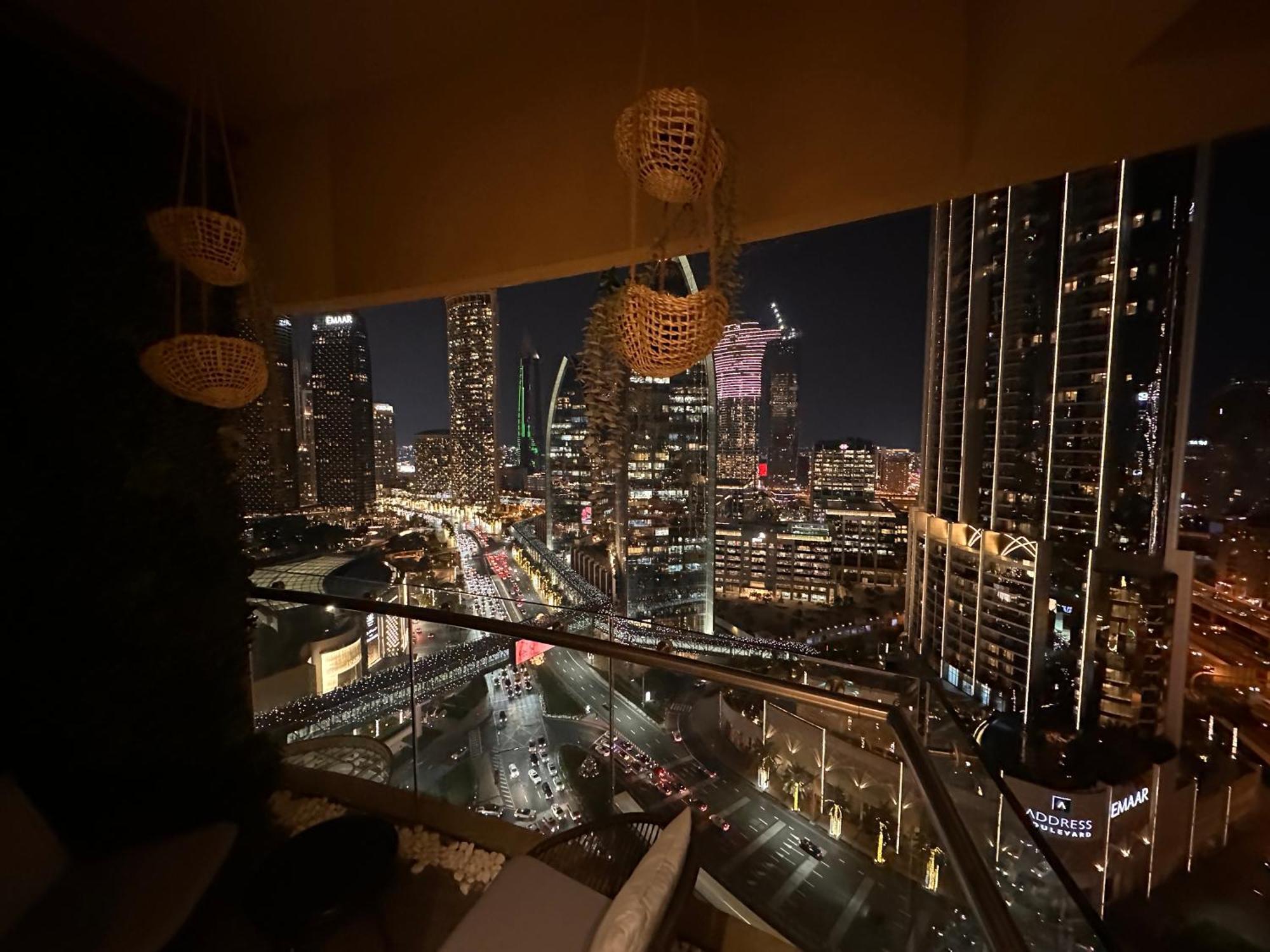 Deluxe - Address Dubai Mall - The Residence Екстериор снимка